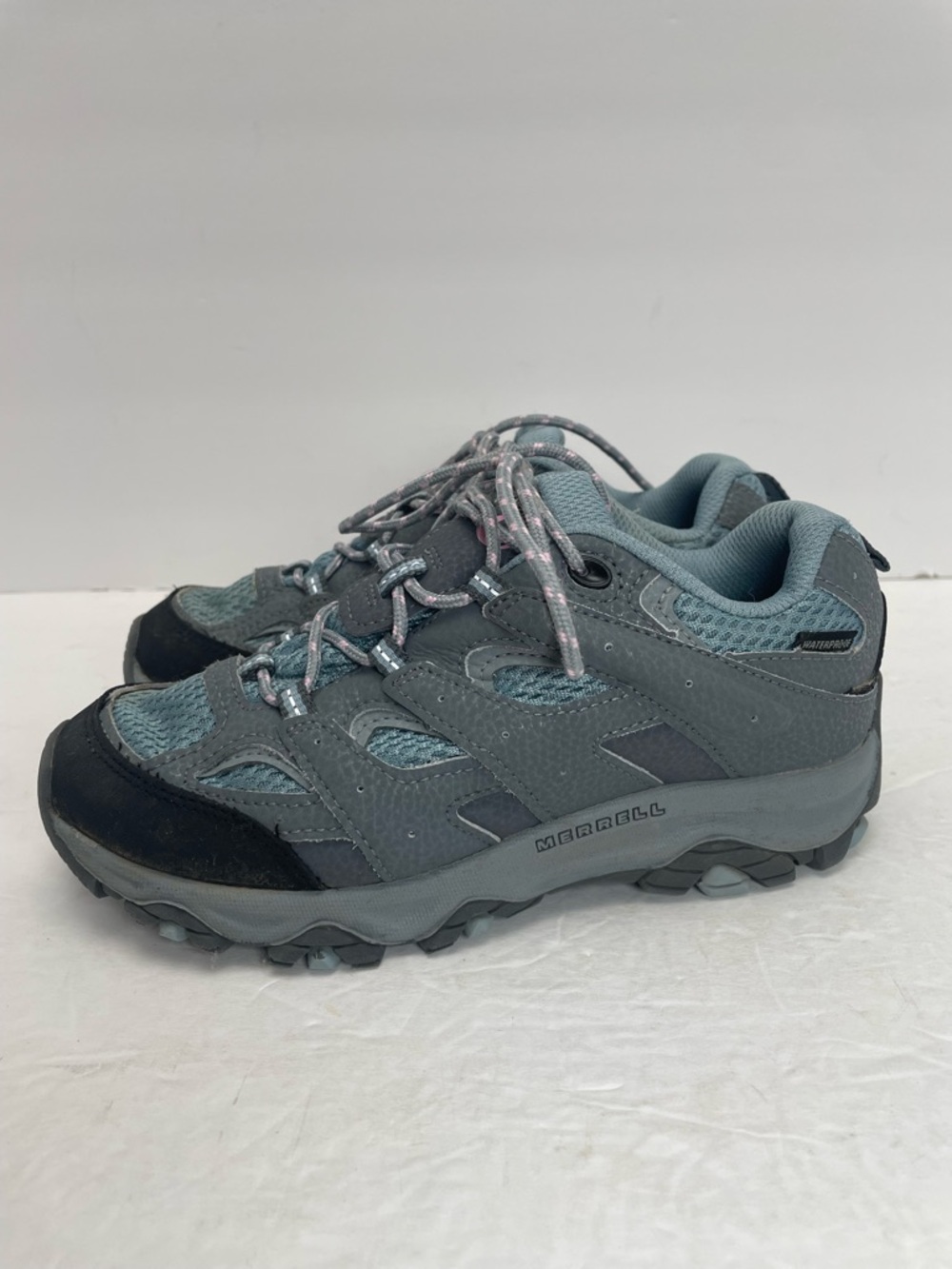 Merrell Moab 3 Low Lace Waterproof Sneakers "Altitude" kids size 3